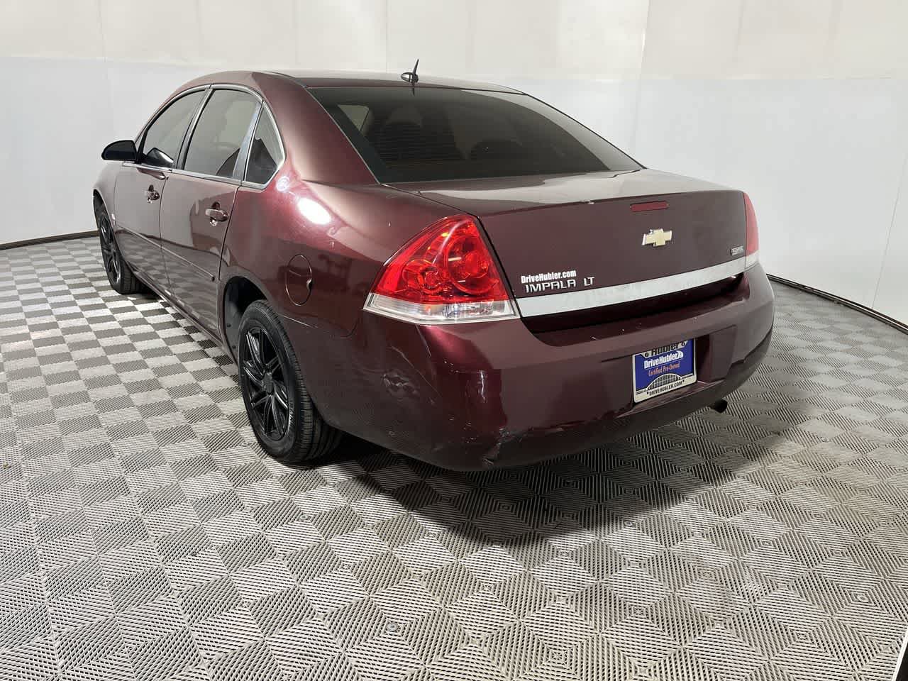 Used 2007 Chevrolet Impala LT w/ Preferred Equipment Group FWD image 6
