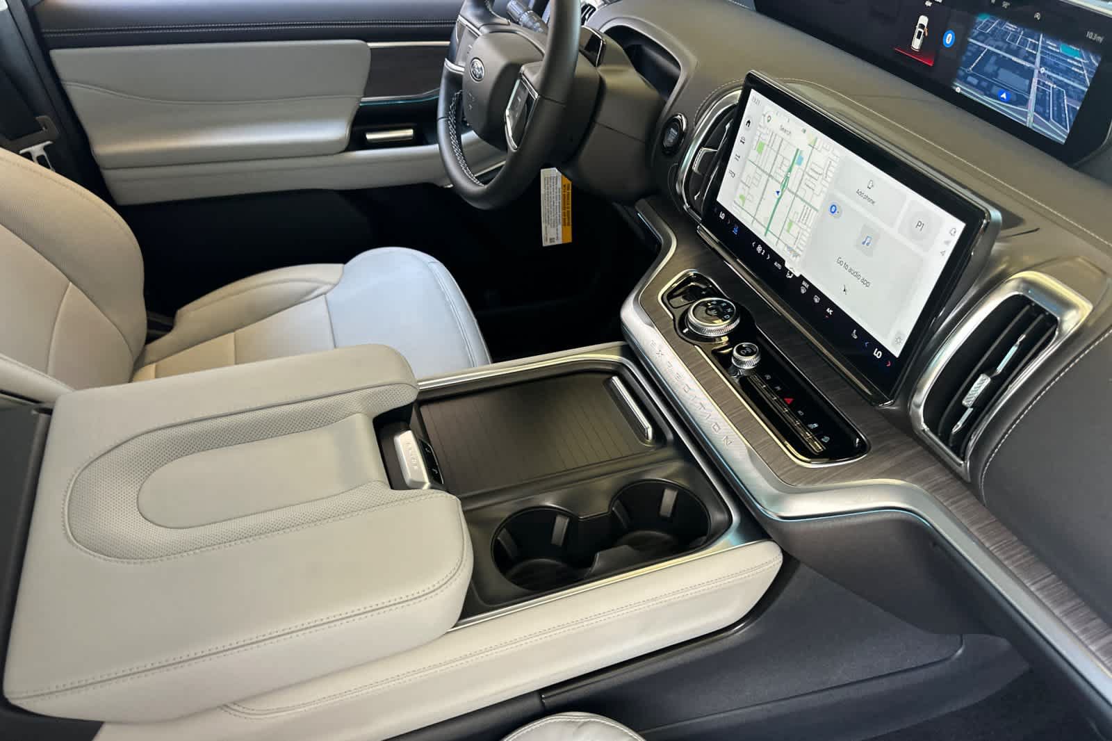 New 2026 Ford Expedition Max Platinum w/ Platinum Ultimate Package AWD/4WD image 18