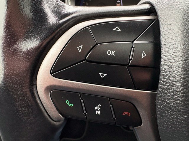 Used 2021 Jeep Grand Cherokee Limited AWD/4WD image 23