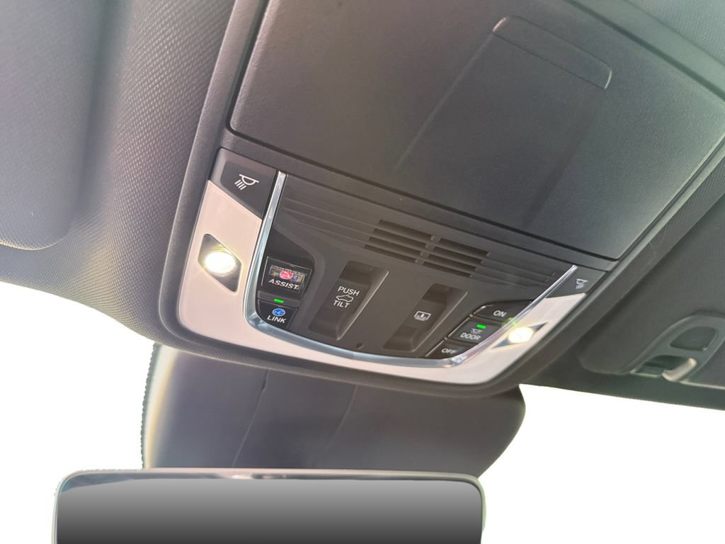 Used 2019 Acura RDX A-Specw/ Technology Package AWD/4WD image 11