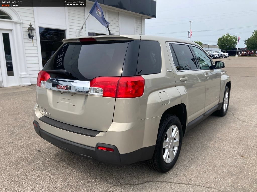 Used 2011 GMC Terrain SLE FWD image 5