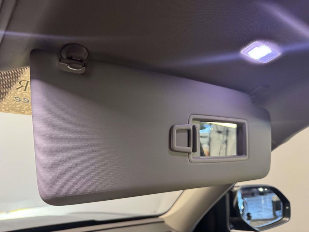 Used 2022 Volkswagen Atlas SE AWD/4WD image 30