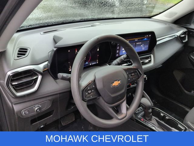 Certified 2025 Chevrolet TrailBlazer LT AWD/4WD image 11