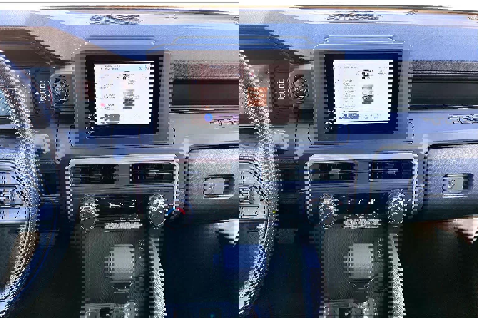 Used 2024 Toyota Tacoma SR image 7