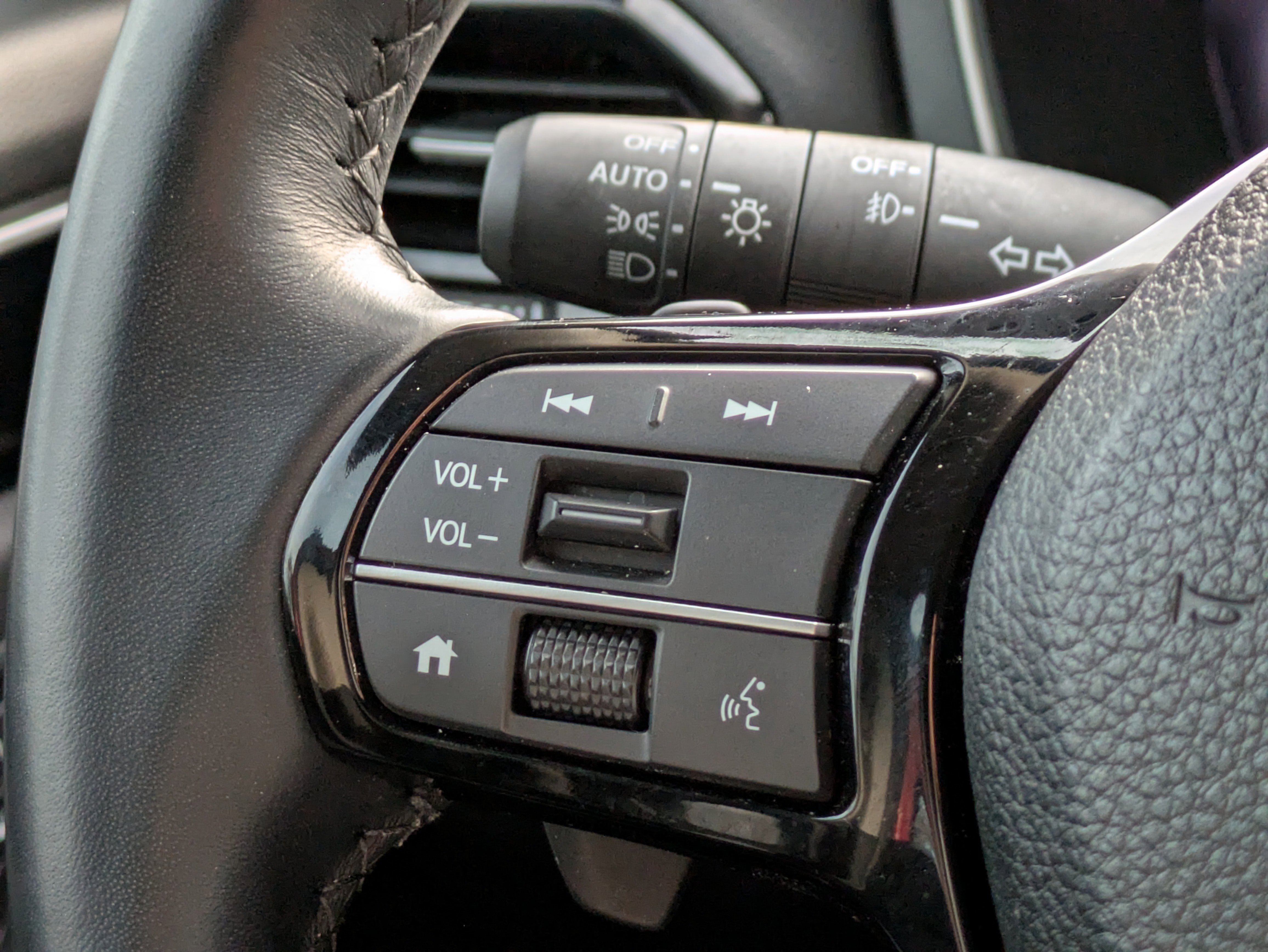 Certified 2025 Honda Pilot EX-L image 34