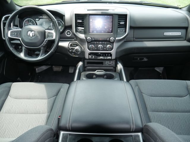 Used 2022 RAM 1500 Big Horn AWD/4WD image 6