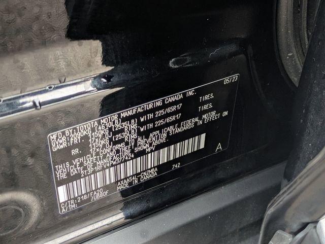 Used 2023 Toyota RAV4 XLE image 30