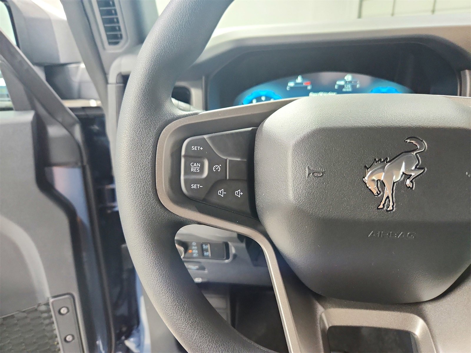 New 2025 Ford Bronco 4-Door image 22