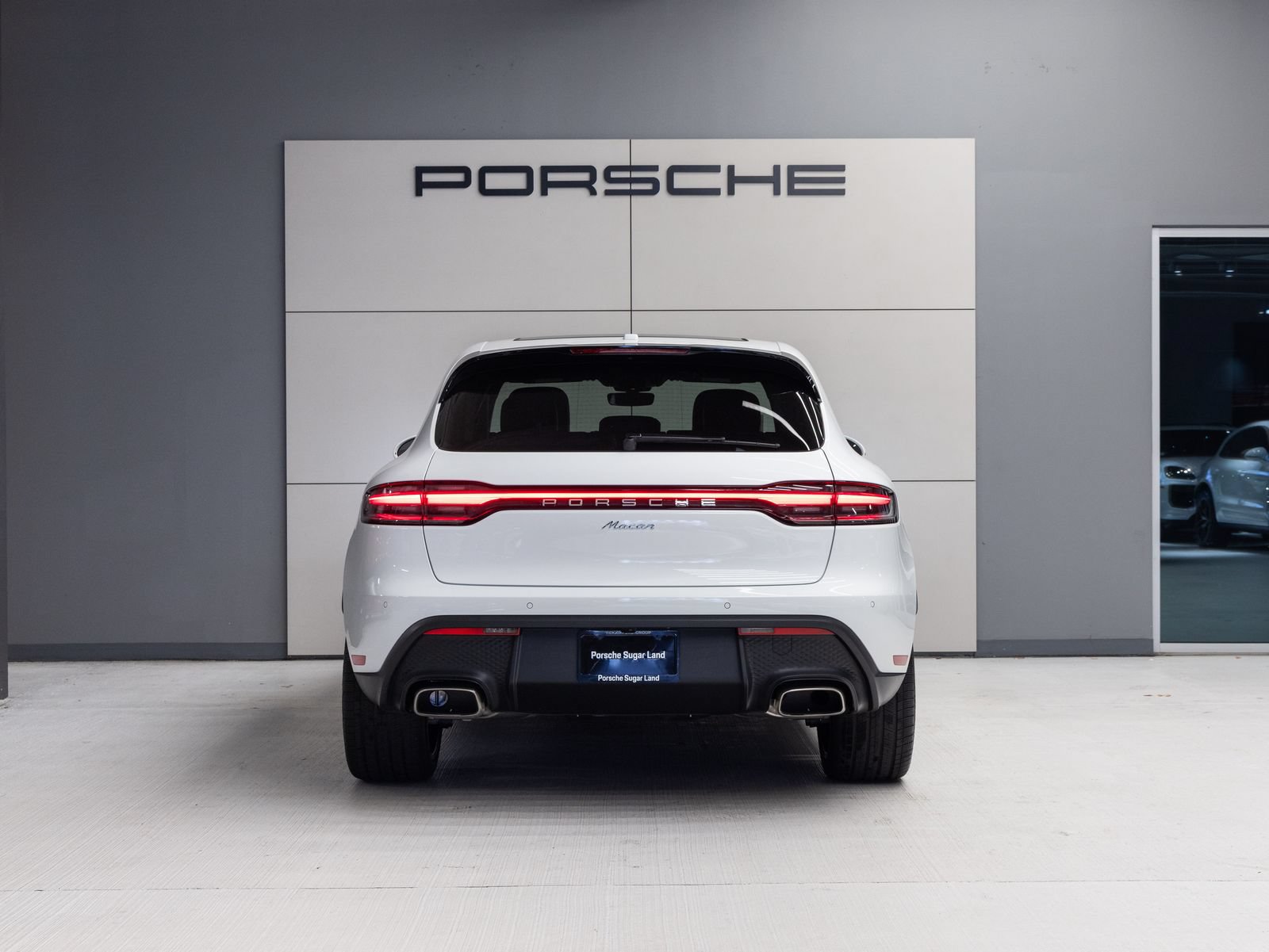 New 2026 Porsche Macan AWD/4WD image 6