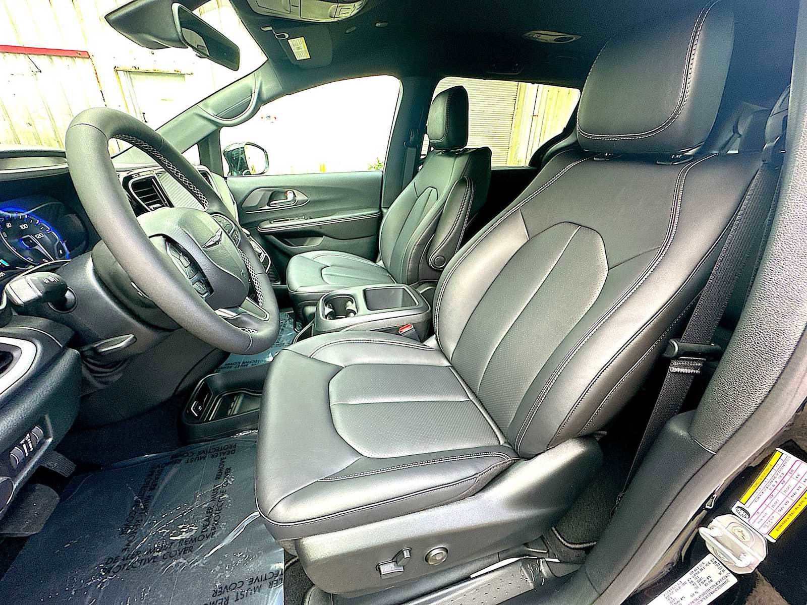 New 2026 Chrysler Voyager LX FWD image 13