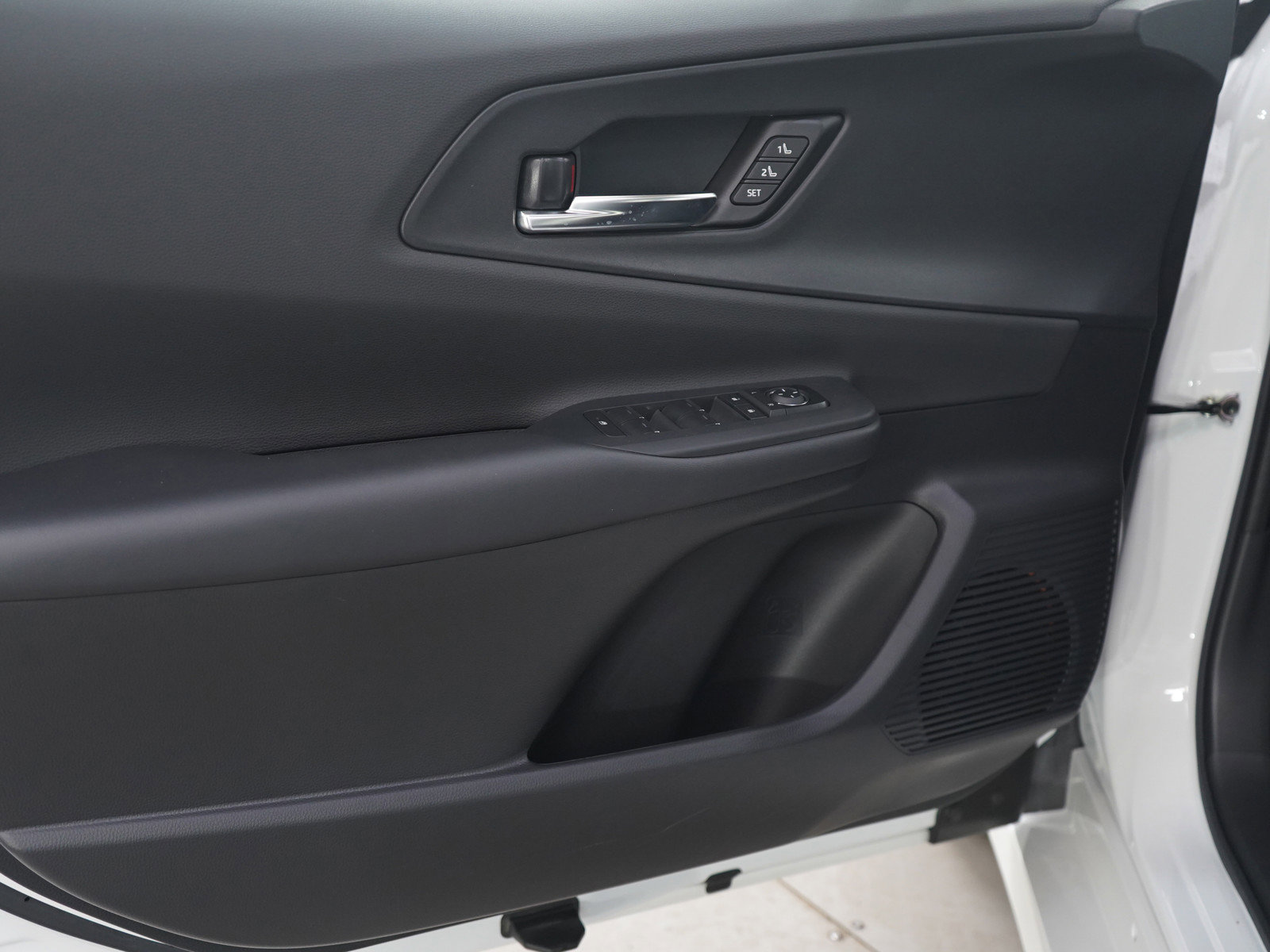 Used 2023 Toyota Prius Prime Premium image 19