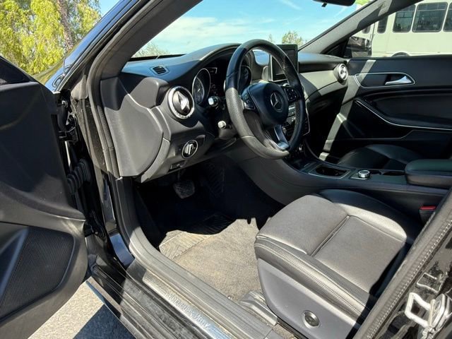 Used 2016 Mercedes-Benz CLA 250 image 8