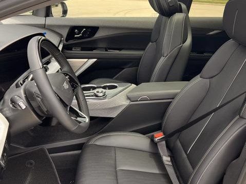 New 2026 Cadillac Optiq Luxury 2 RWD image 20
