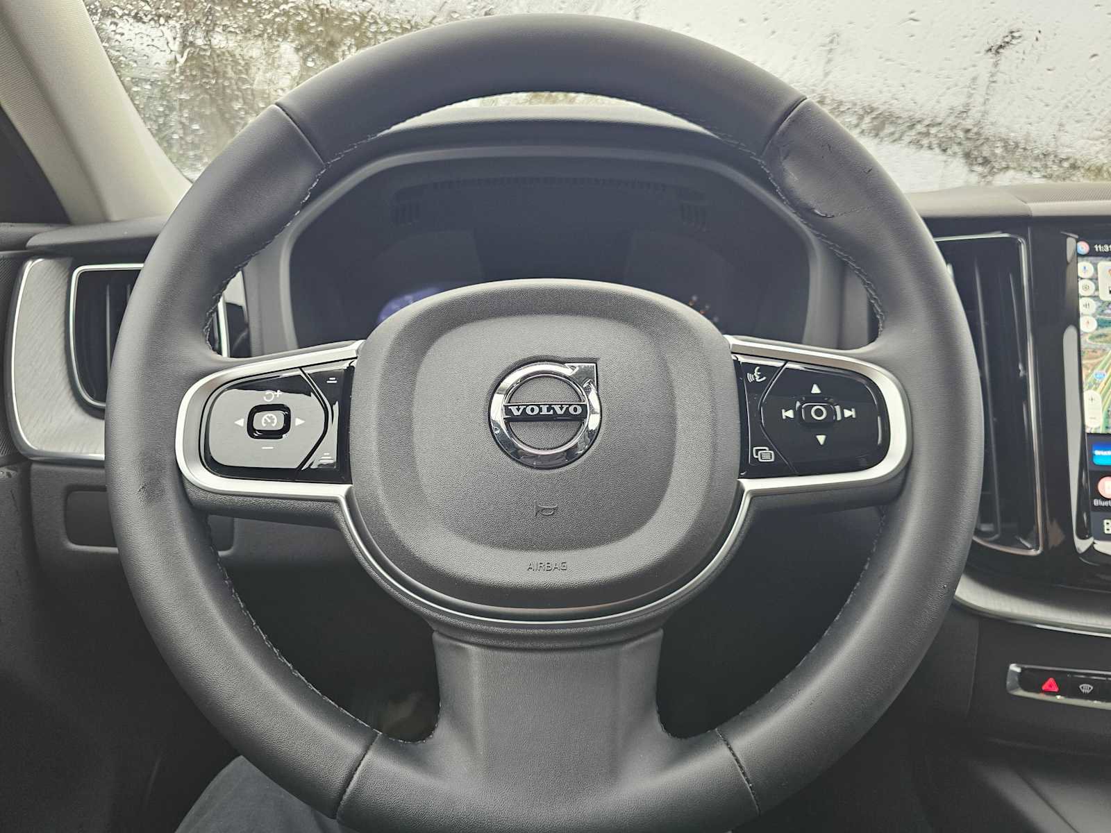 Certified 2025 Volvo XC60 B5 Plus image 24
