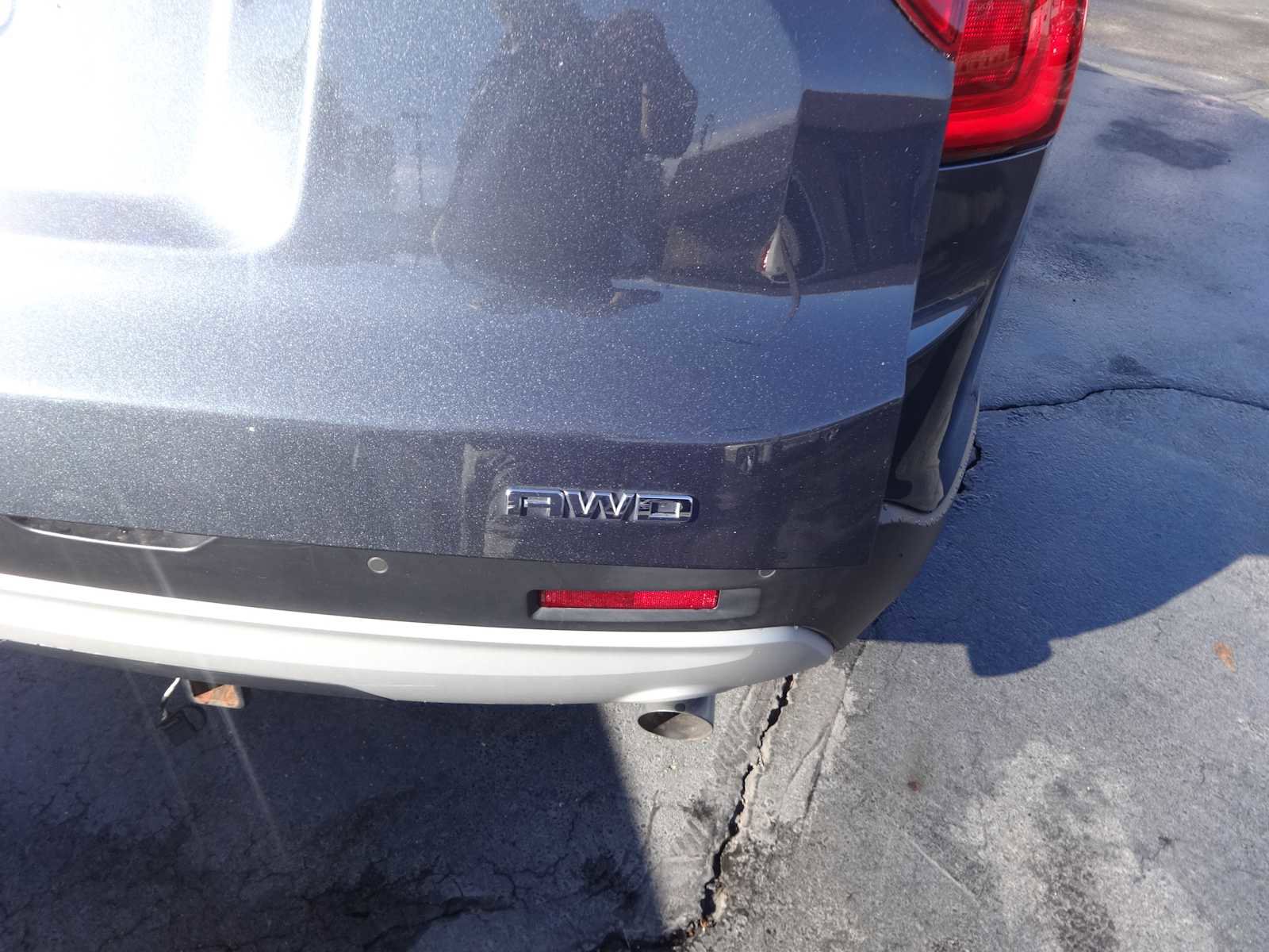 Used 2019 GMC Acadia SLT image 5