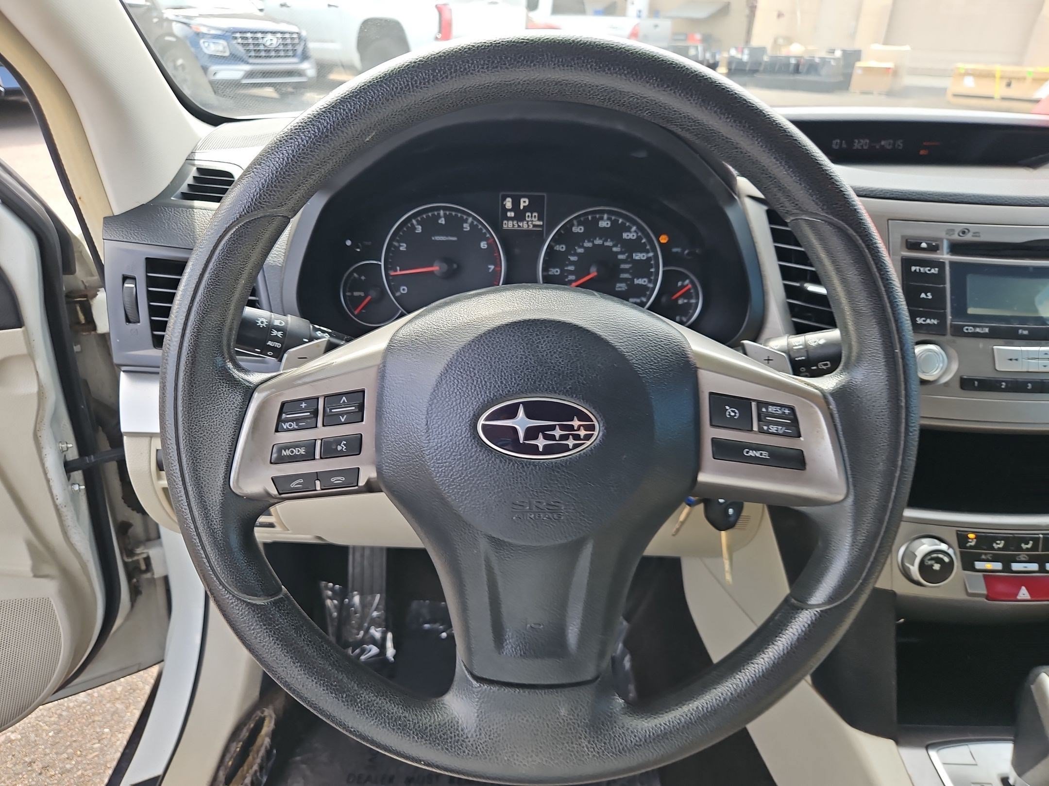 Used 2014 Subaru Outback 2.5i w/ Alloy Wheel Package AWD/4WD image 14