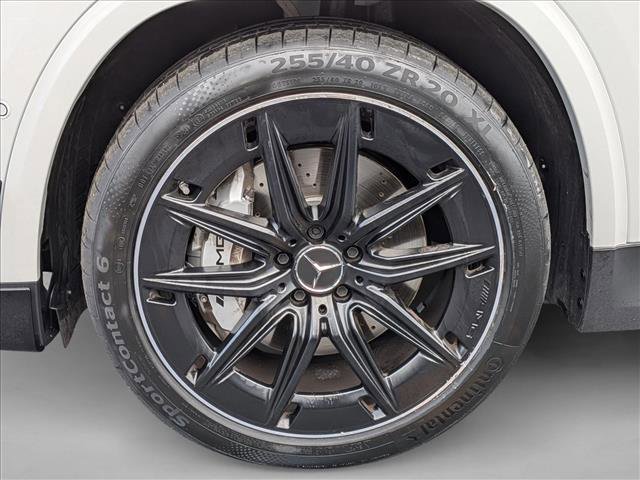 Certified 2025 Mercedes-Benz GLA 35 AMG 4MATIC image 25