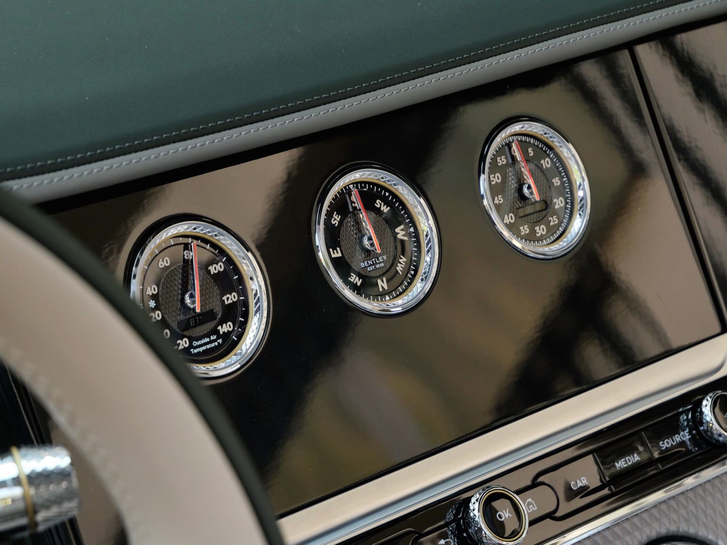 Used 2022 Bentley Continental GT Mulliner AWD/4WD image 21