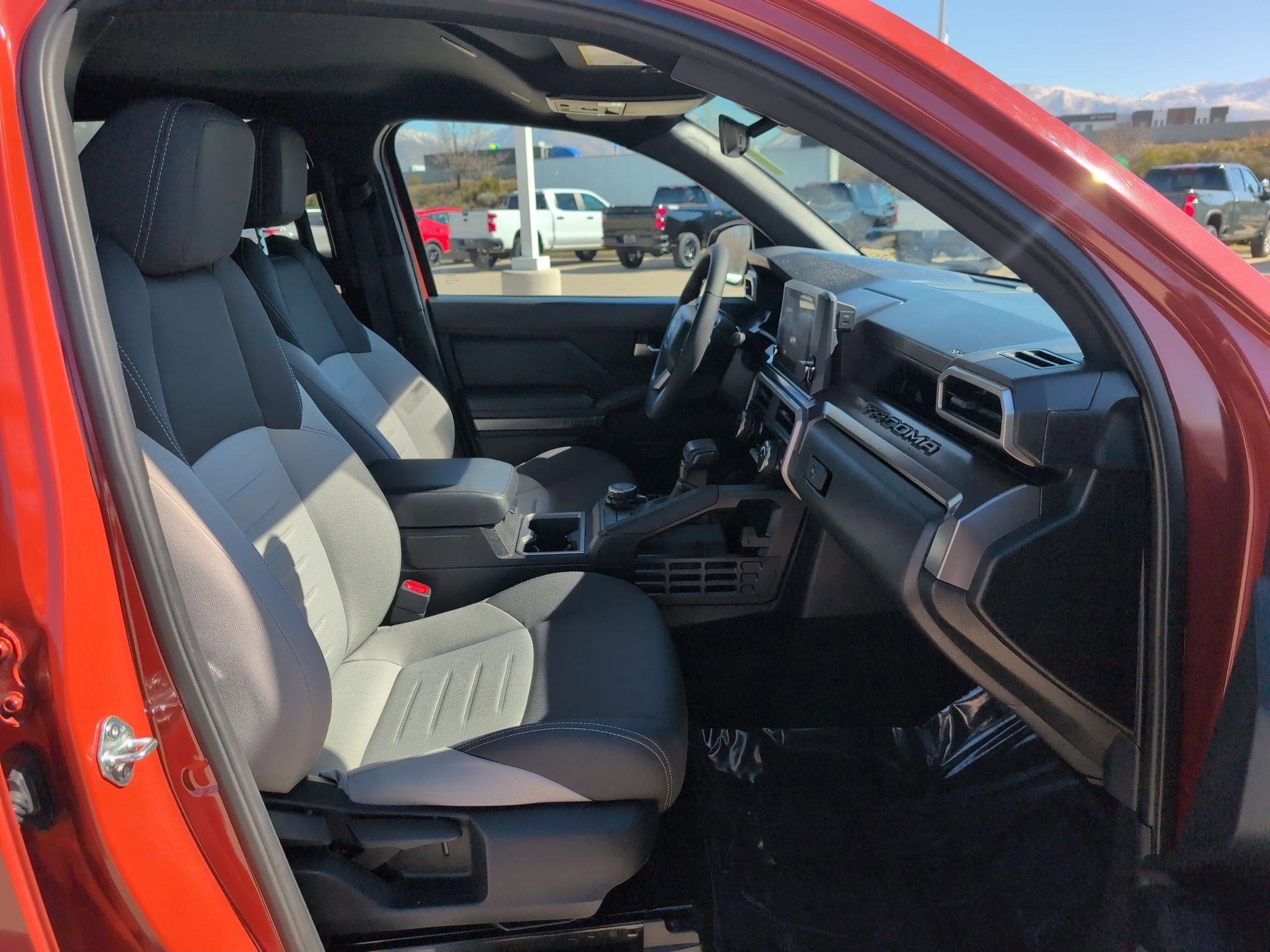 Used 2025 Toyota Tacoma TRD Sport image 28