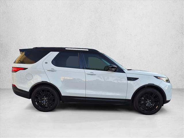 Used 2020 Land Rover Discovery HSE Luxury AWD/4WD image 4