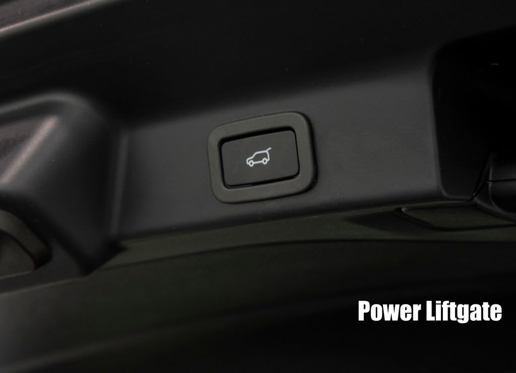 Used 2020 Jaguar F-PACE Prestige image 15