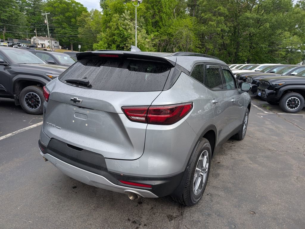 Used 2023 Chevrolet Blazer LT AWD/4WD image 7