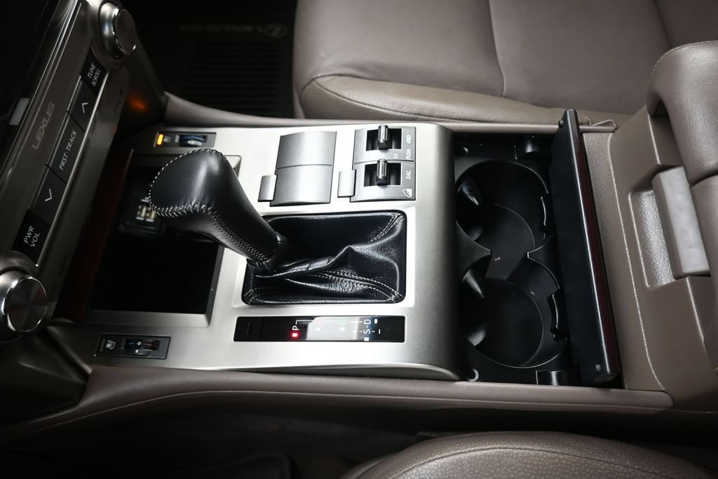Used 2019 Lexus GX 460 Premium AWD/4WD image 24