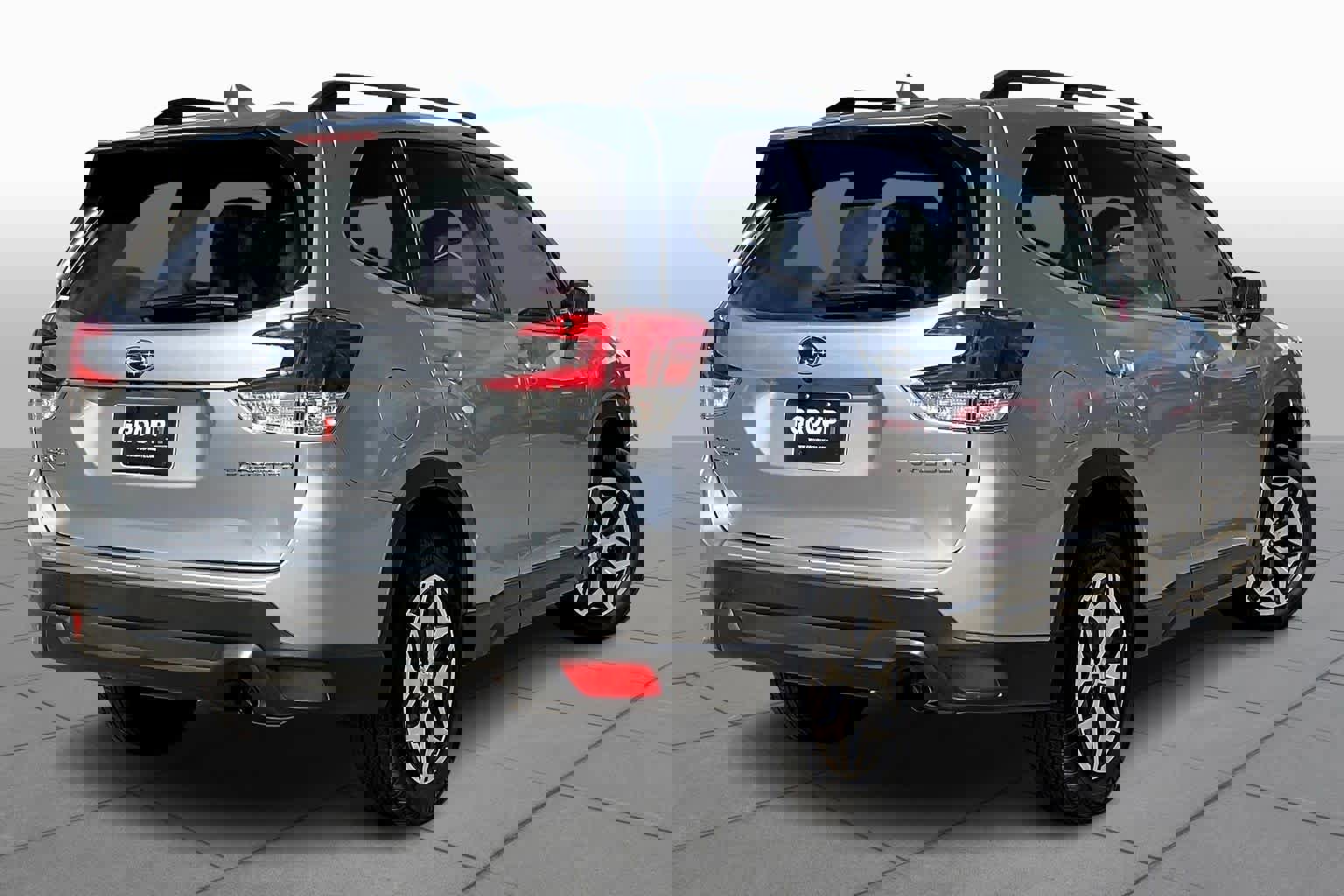 Used 2021 Subaru Forester Premium image 11