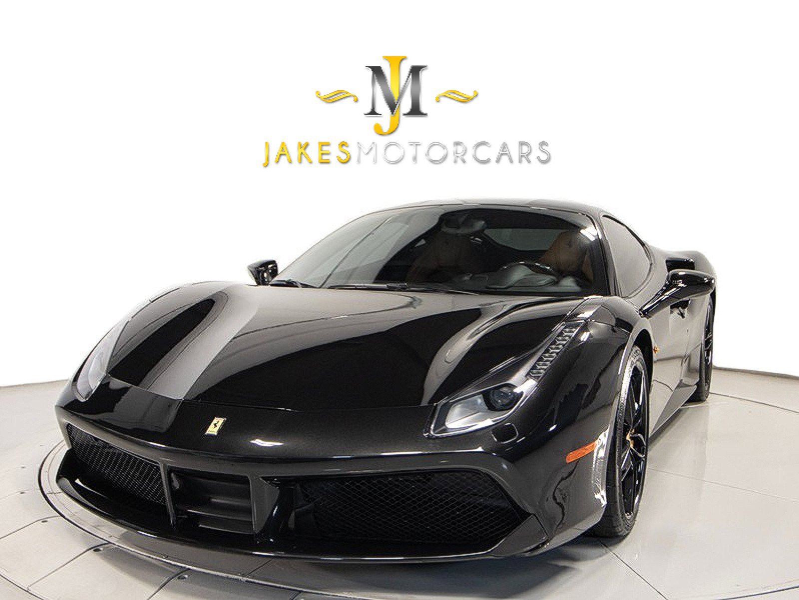 Used 2018 Ferrari 488 GTB image 19