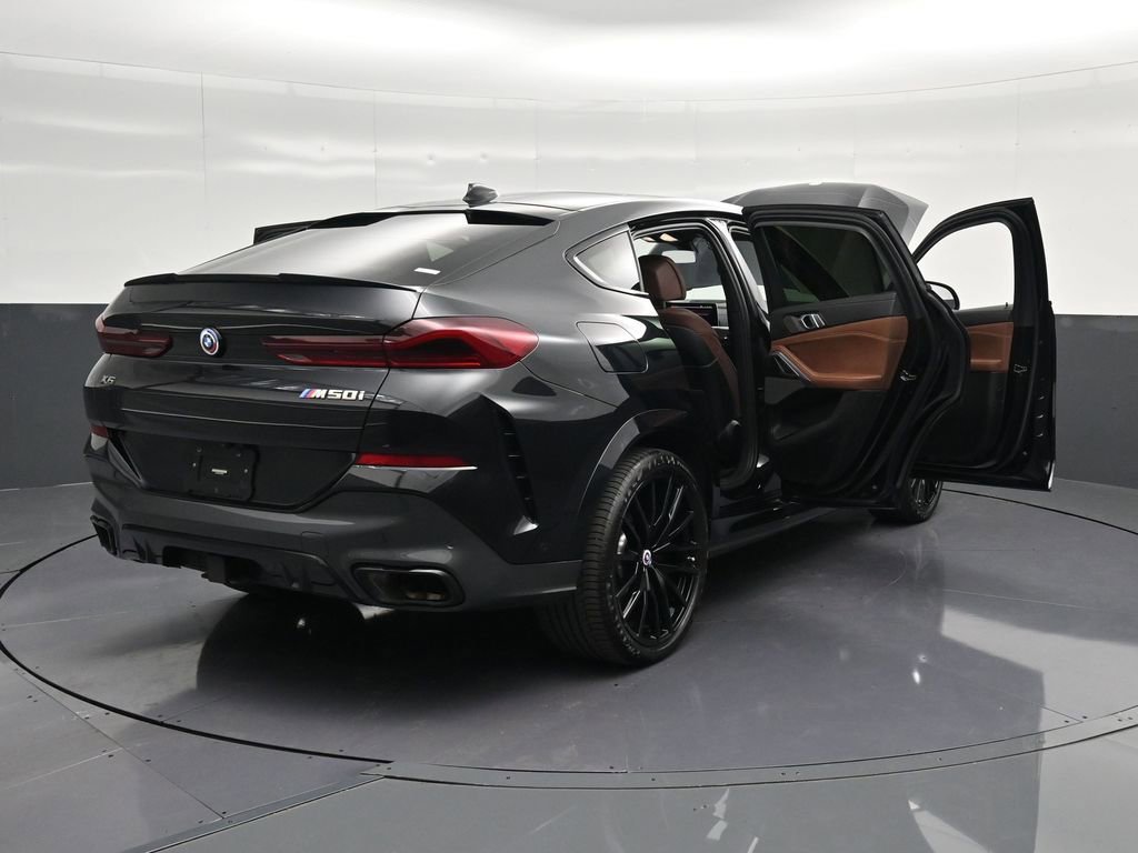Used 2023 BMW X6 M50i w/ Dynamic Handling Package AWD/4WD image 46