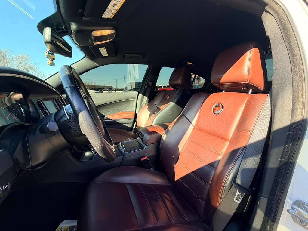 Used 2014 Dodge Charger R/T RWD image 10