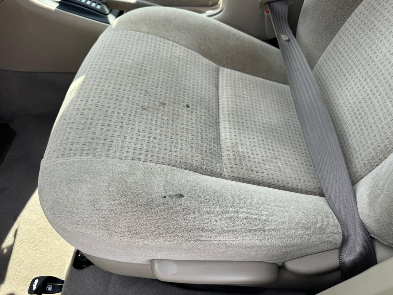 Used 2006 Toyota Corolla CE image 21