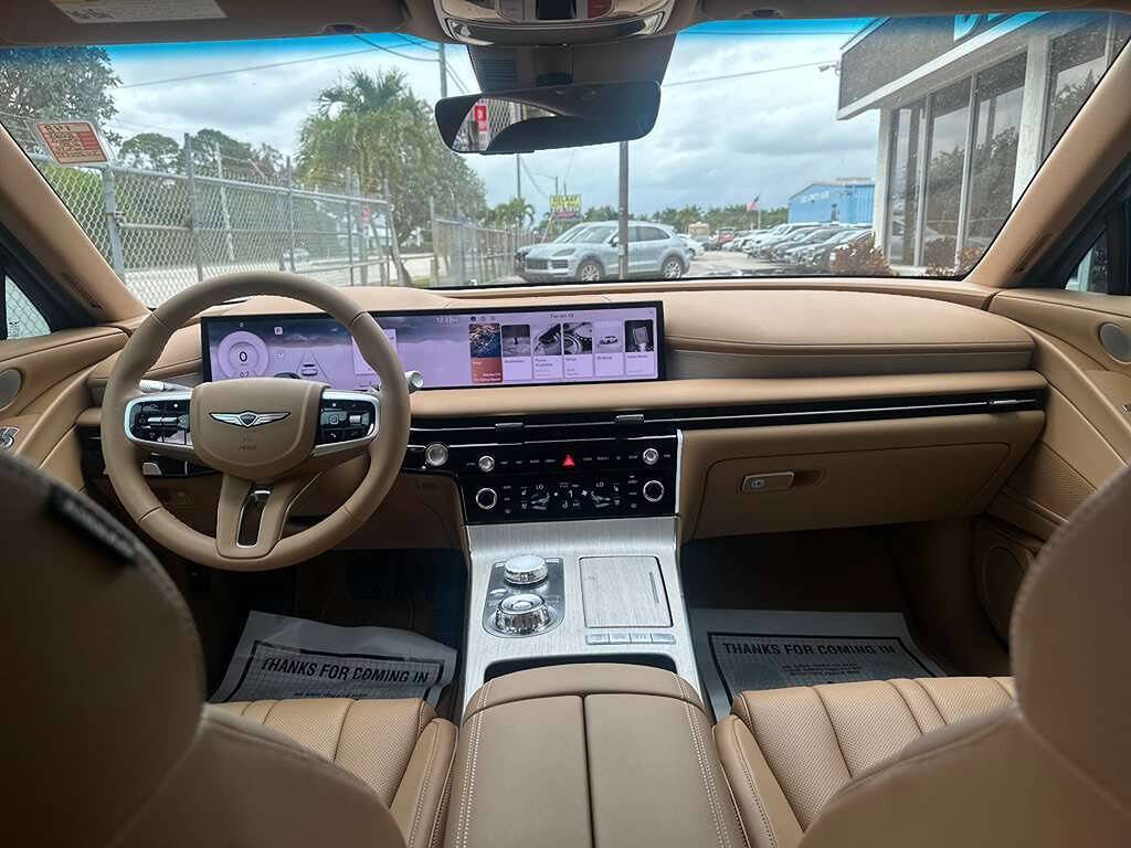 Used 2025 Genesis G80 2.5T Advanced image 27