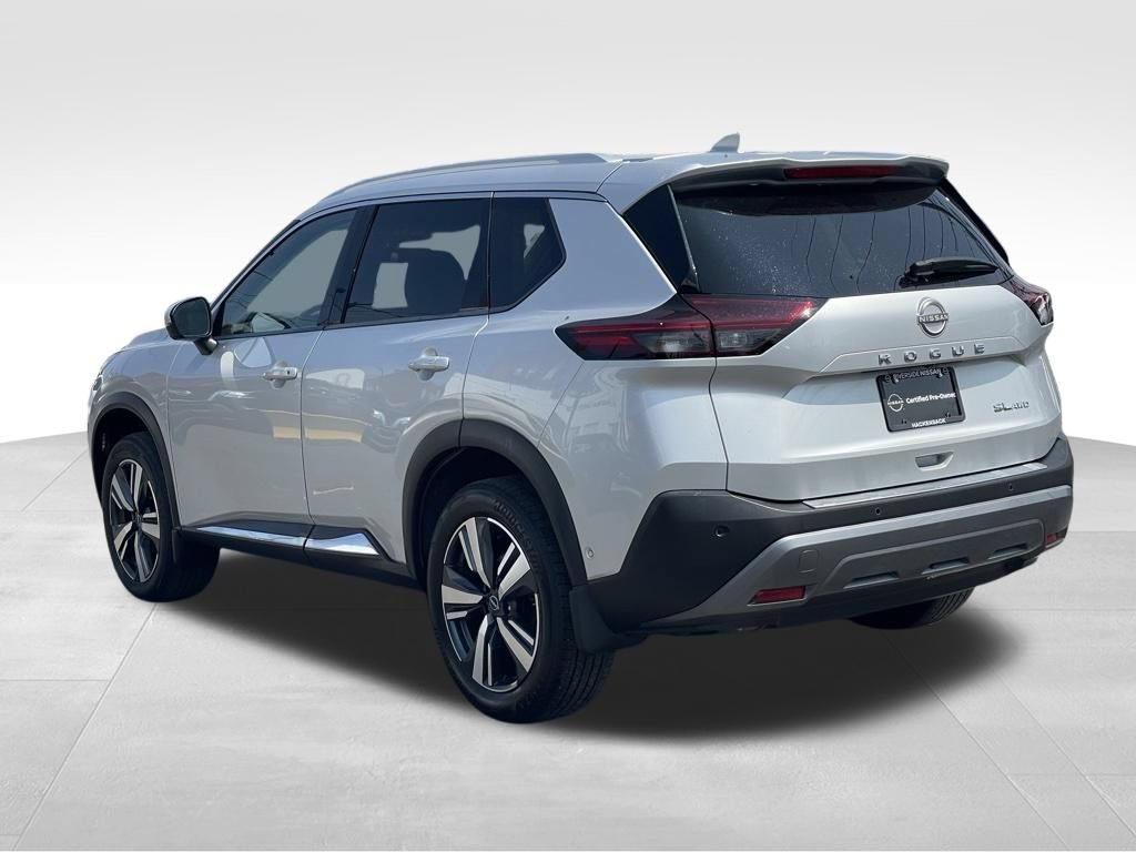 Certified 2023 Nissan Rogue SL w/ SL Premium Package AWD/4WD image 3