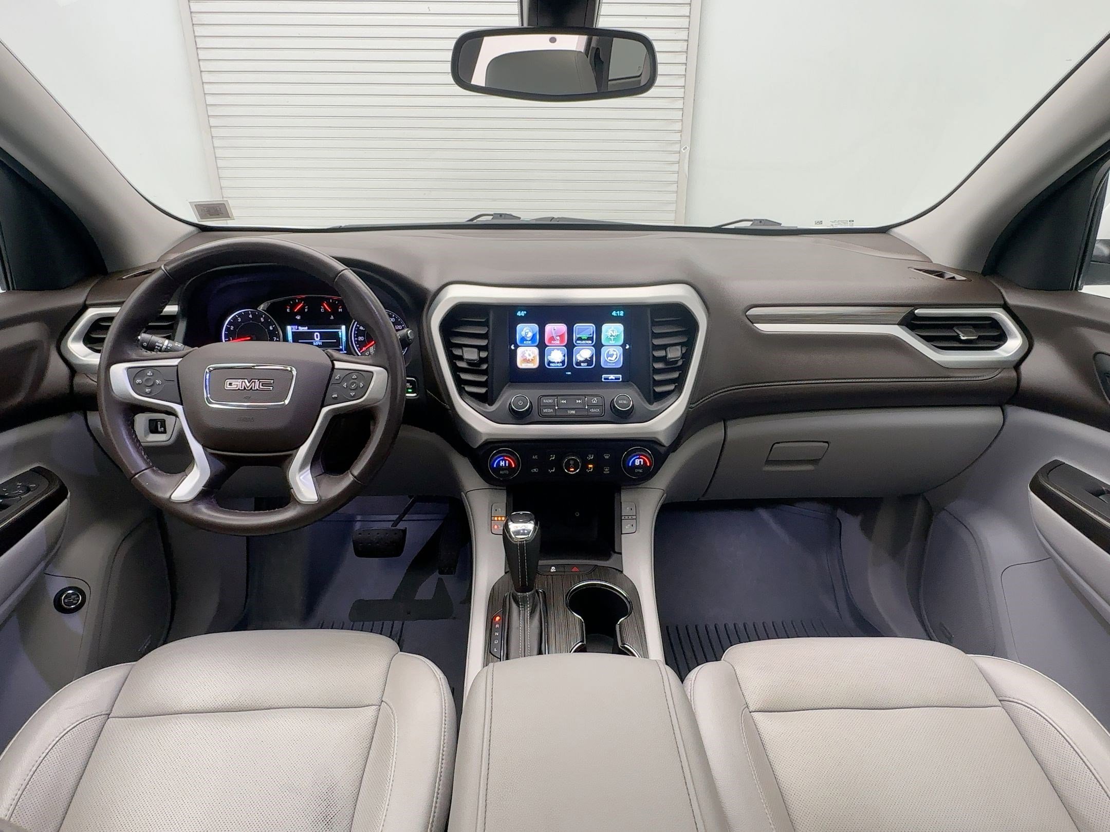 Used 2019 GMC Acadia SLT image 17