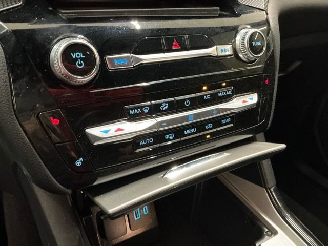 Used 2024 Ford Explorer ST-Line w/ Class IV Trailer Tow Package image 22