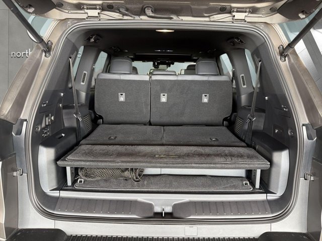 Certified 2025 Lexus LX 700h Luxury AWD/4WD image 23