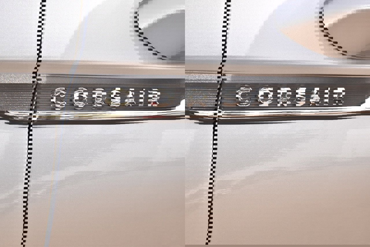 Used 2021 Lincoln Corsair Reserve w/ Equipment Group 201A image 41