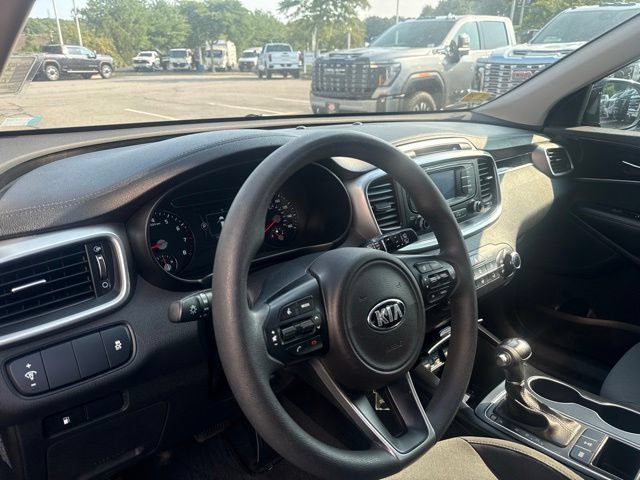 Used 2016 Kia Sorento AWD image 11