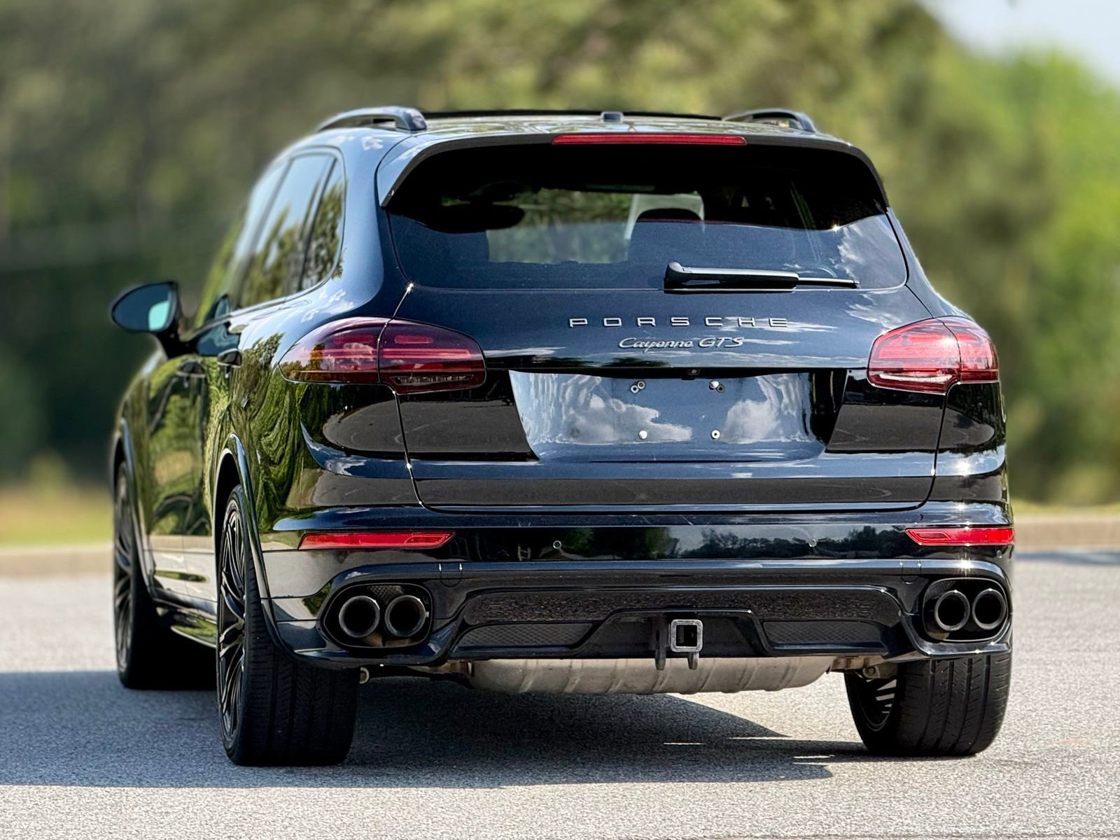 Used 2016 Porsche Cayenne GTS AWD/4WD image 5