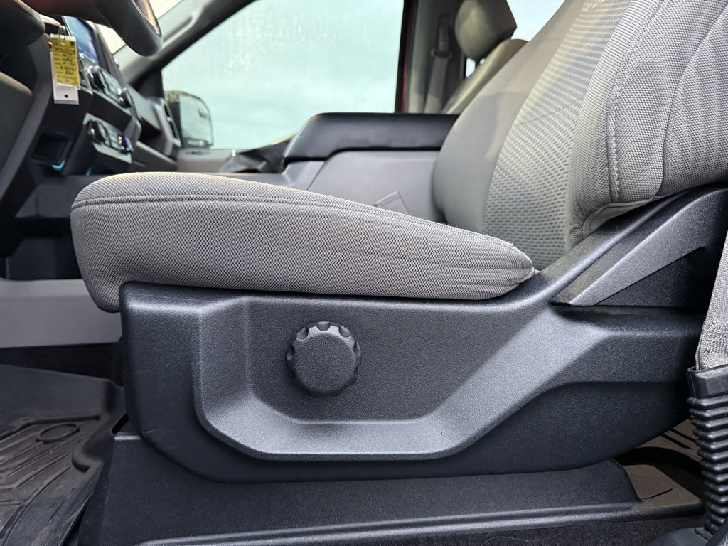 Used 2019 Ford F150 XLT image 11