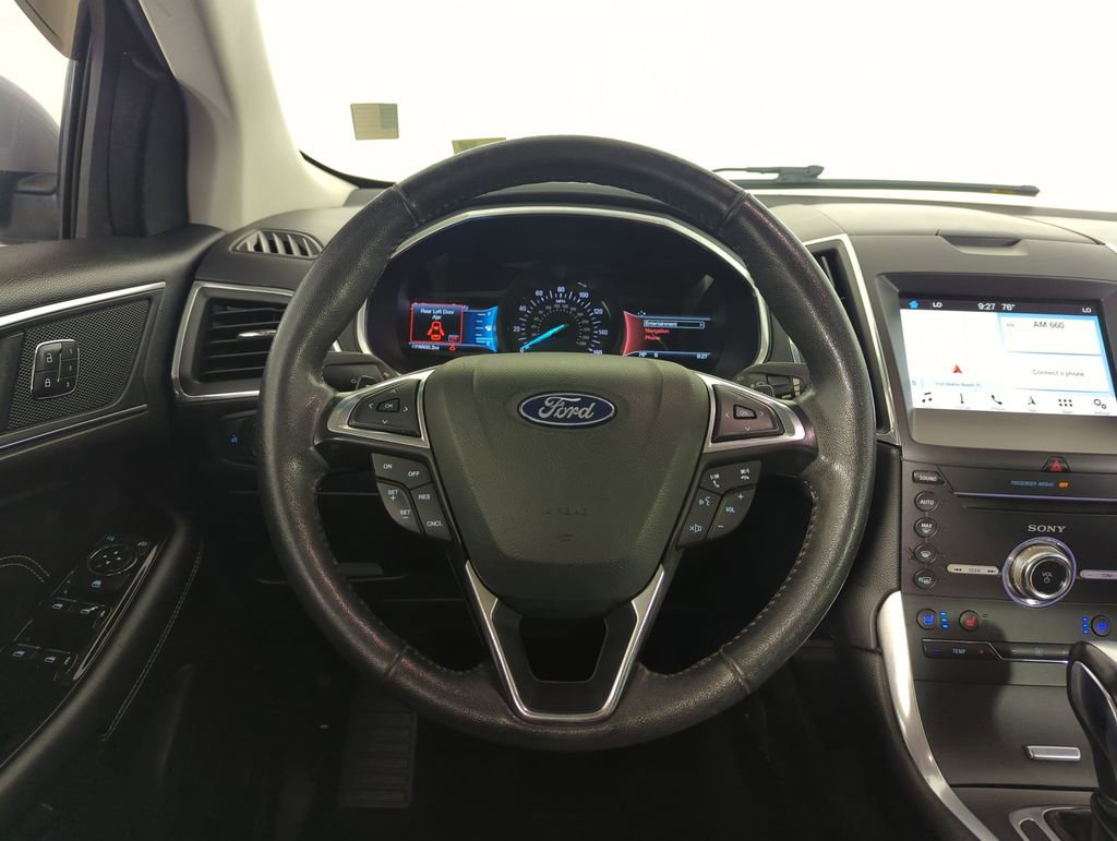 Used 2018 Ford Edge Titanium w/ Equipment Group 301A image 17
