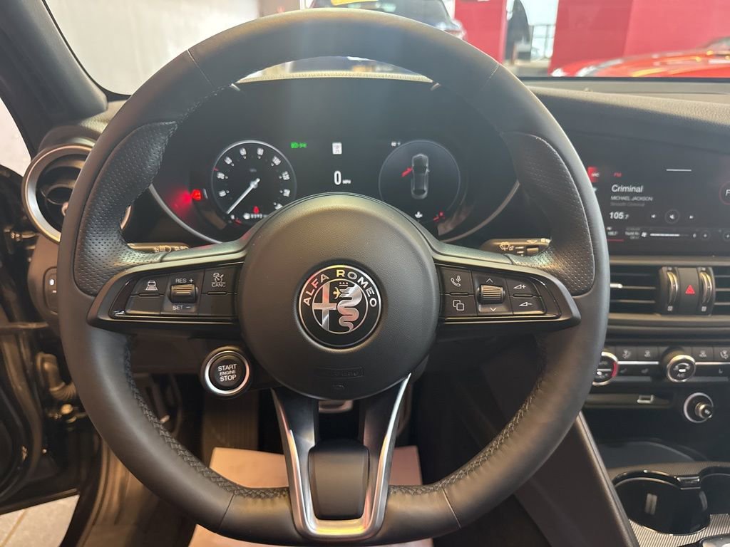 Used 2024 Alfa Romeo Giulia Ti w/ Active Assist Plus Package image 33