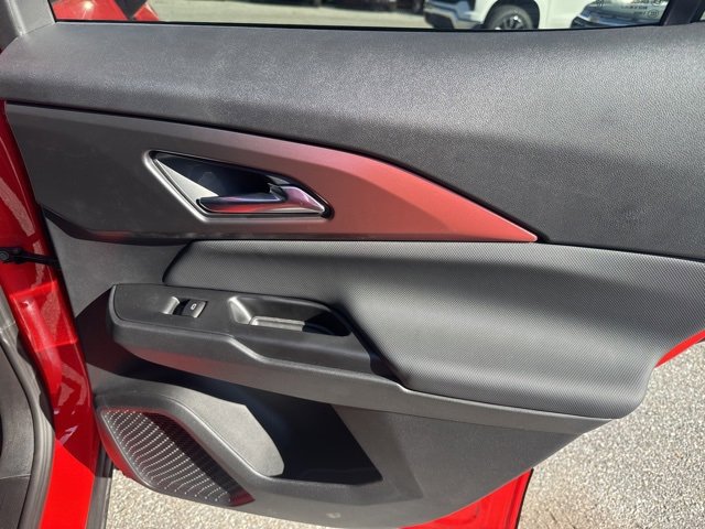 New 2025 Chevrolet Equinox EV RS image 25