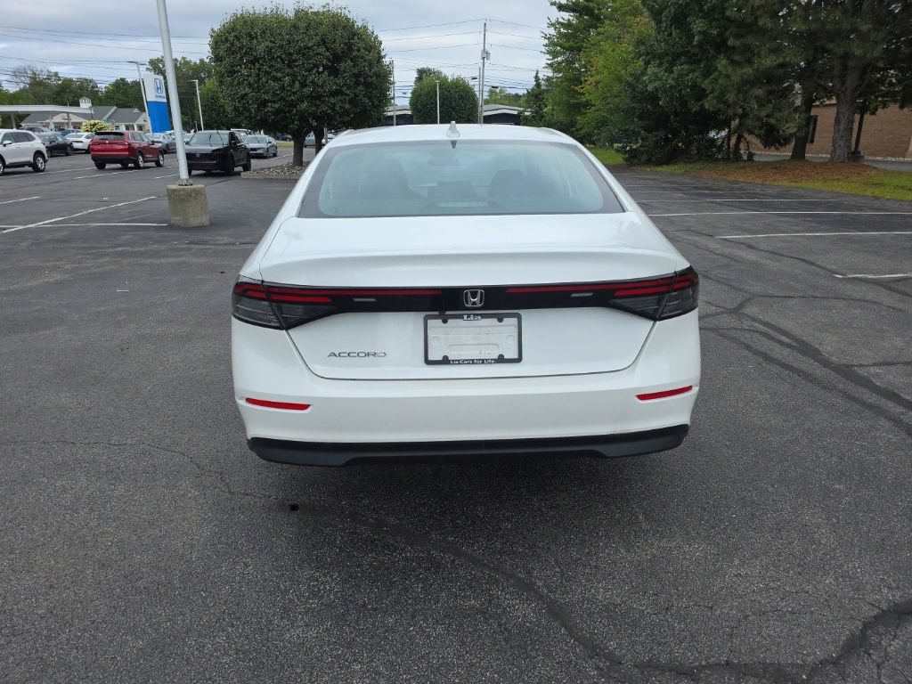 Certified 2024 Honda Accord EX image 6