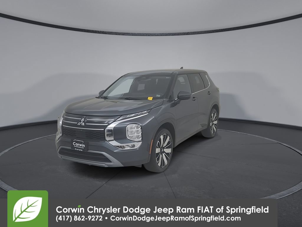 Used 2025 Mitsubishi Outlander SE FWD image 6