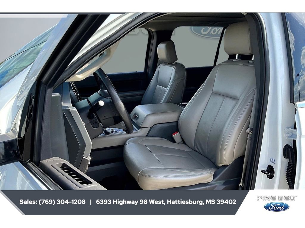 Used 2020 Ford Expedition Max XLT w/ Equipment Group 202A image 18
