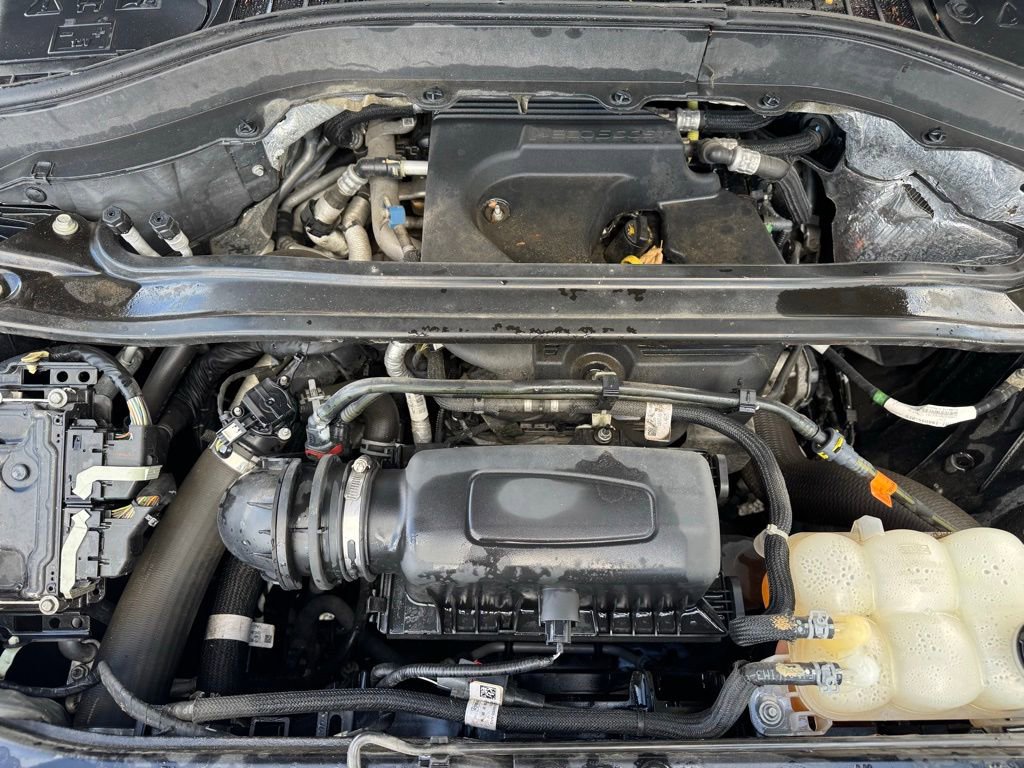 Used 2020 Ford Explorer Limited w/ Class III Trailer Tow Package image 14