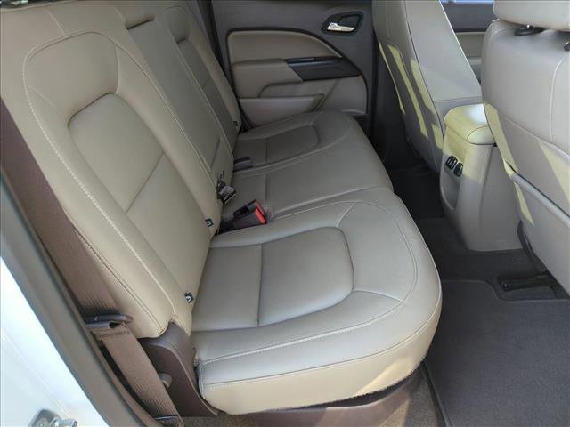 Used 2017 GMC Canyon SLT w/ Driver Alert Package image 19