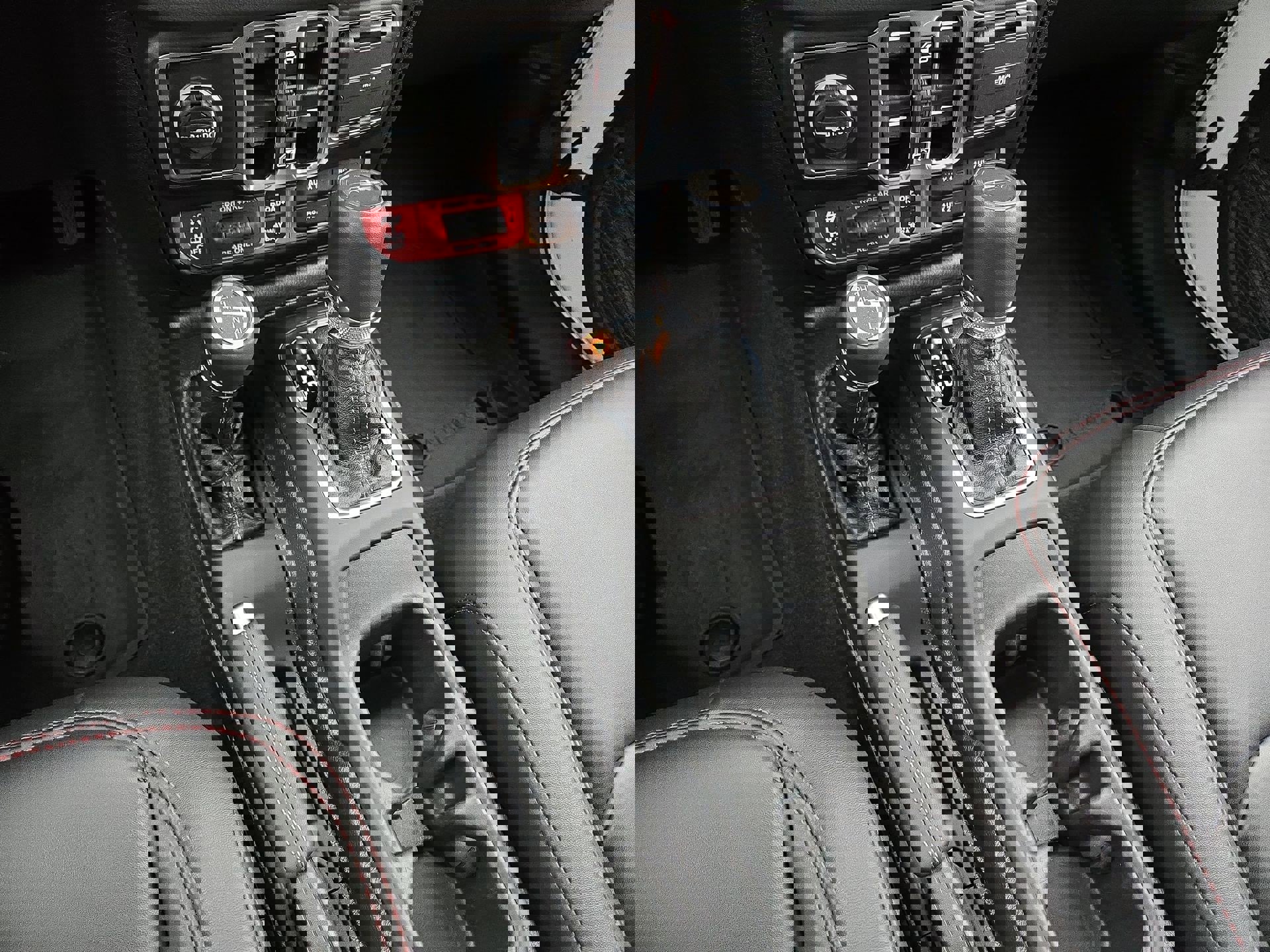 Used 2024 Jeep Gladiator Rubicon w/ Technology Group image 22